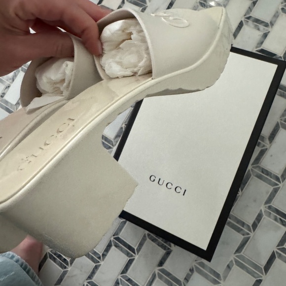 Gucci Rubber slide in Mystic White sz 37 (7) - Picture 9 of 9